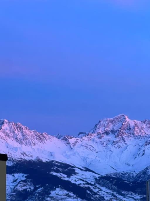 Appartamento La Finestra Sulla Montagna - The Window On The Mountain Pila  Esterno foto